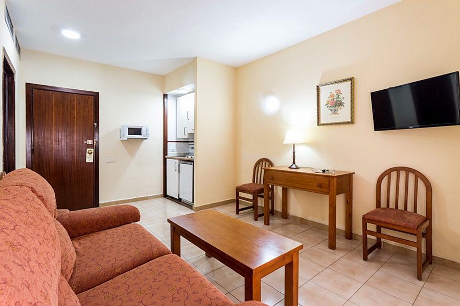 Apartamentos Resitur Sevilla Kültér fotó